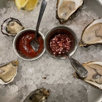 Mignonette - Half dozen raw oysters - New American Near Me - Miami, Florida Mignonette - Half dozen raw oysters - New American Near Me - Miami, Florida