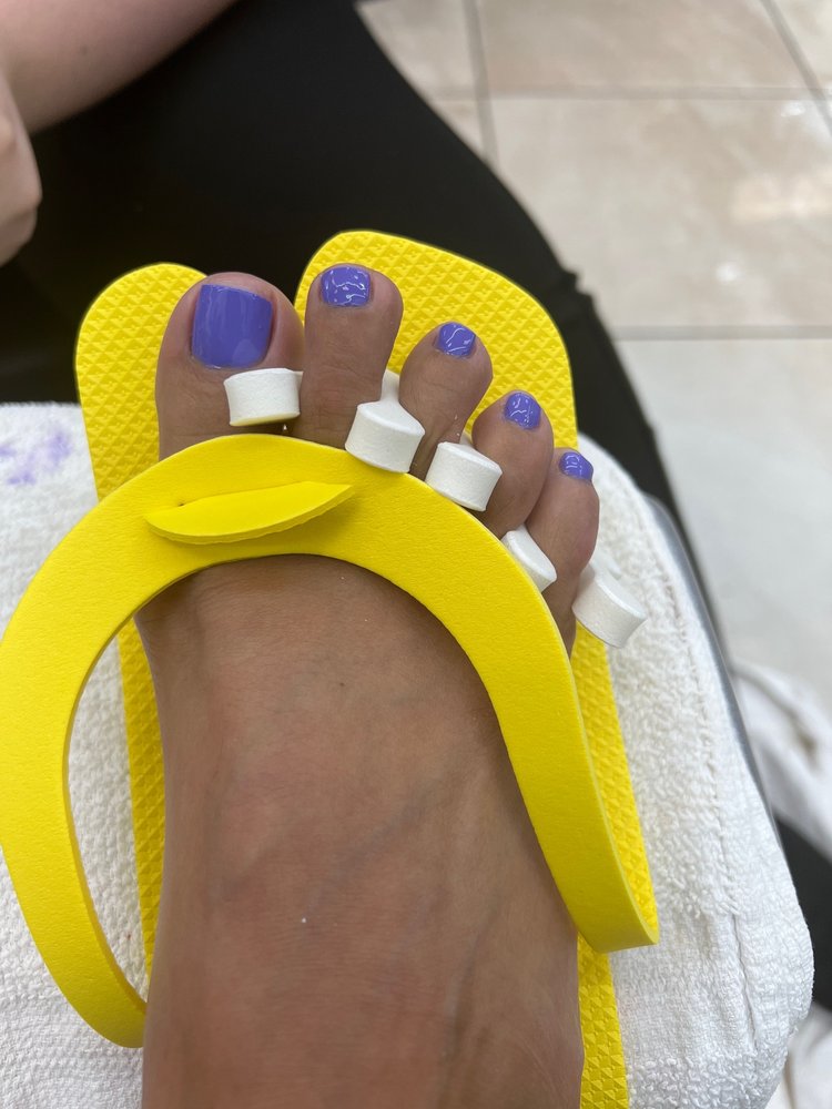 Rebeca Beauty Salon Photos