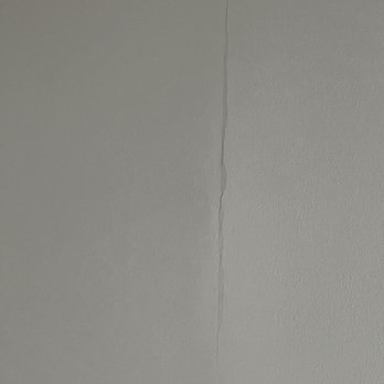 FirstKey Homes - Example of paint on ceiling cracking through the house - Real Estate Services Near Me - Marietta, Georgia FirstKey Homes - Example of paint on ceiling cracking through the house - Real Estate Services Near Me - Marietta, Georgia