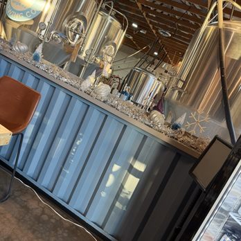 Hundred Mile Brewing - Big brews! - Brewpubs Near Me - Tempe, Arizona