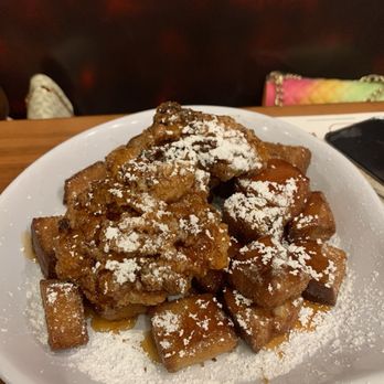 Ruby Slipper Decatur - Sweet Heat Chicken & French Toast Bites - Breakfast & Brunch Near Me - New Orleans, Louisiana