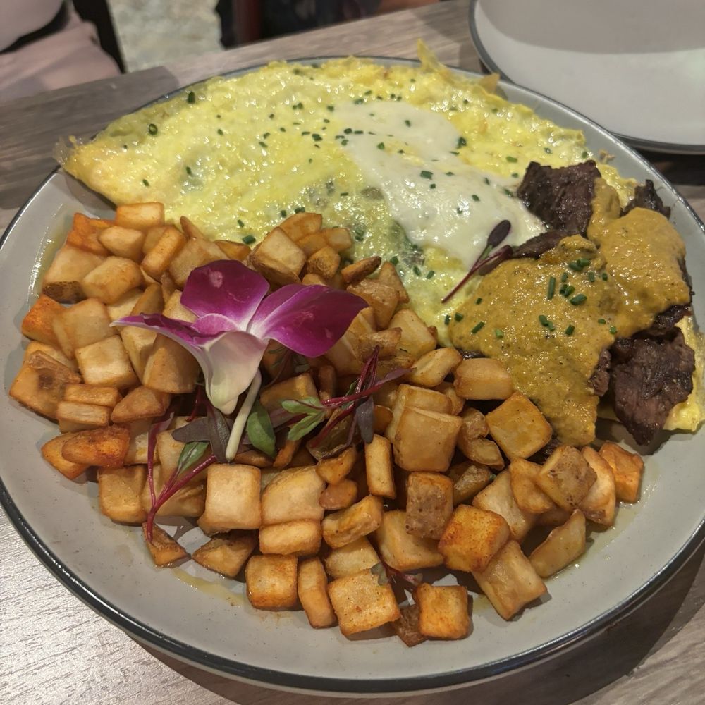 Bistrology - Omelet Diego Rivera - Coffee & Tea Near Me - Lafayette, Louisiana