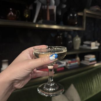 Thompson Seattle - Welcome drink - Hotels Near Me - Seattle, Washington Thompson Seattle - Welcome drink - Hotels Near Me - Seattle, Washington
