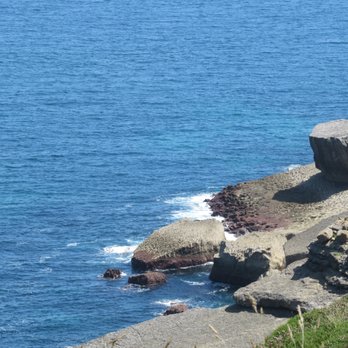 Faro de Ajo - great rock formations - Landmarks & Historical Buildings Near Me - Bareyo, S