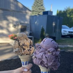 Sullivan Farms Homemade Ice Cream - Coffee oreo and purple cow