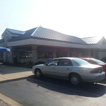 Culver's - Outside - Burgers Near Me - Rockford, Illinois Culver's - Outside - Burgers Near Me - Rockford, Illinois