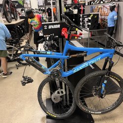 Trek Bicycle Alamo - Bike