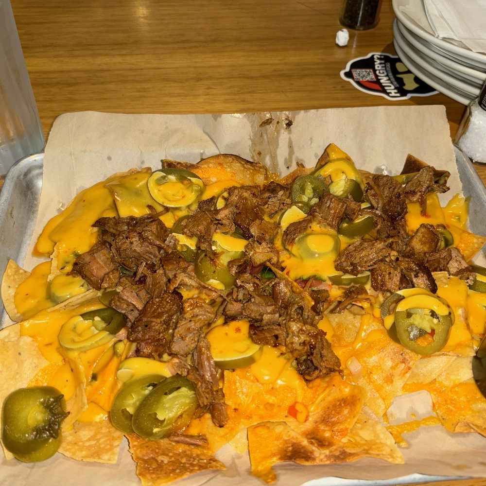 Brisket nachos