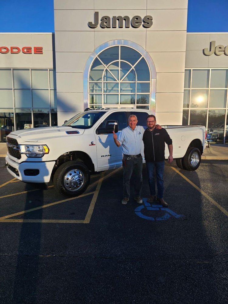 JAMES CDJR CEDAR LAKE Updated September 2024 36 Photos & 28 Reviews