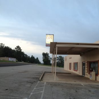 Bradford Cafe - Cafes Near Me - Montalba, Texas