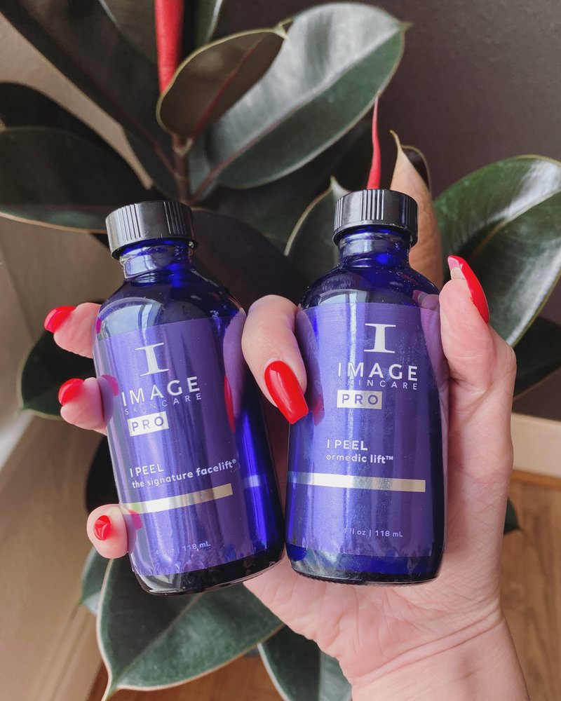 BLUME BEAUTY BAR 35 Photos 228 Union Square, Hickory, NC Yelp