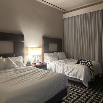 Courtyard by Marriott Denver Downtown - Our room - Hotels Near Me - Denver, Colorado Courtyard by Marriott Denver Downtown - Our room - Hotels Near Me - Denver, Colorado