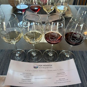 Fox Meadow Winery - Wineries Near Me - Linden, Virginia