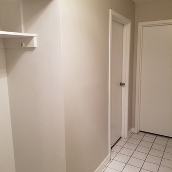 No Games Painter - Ray did the corners, baseboards, doors, and closets all very cleanly - Painters Near Me - Chicago, Illinois