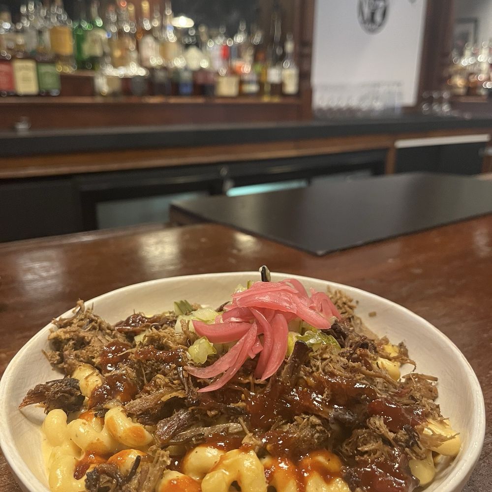 Jack Daniel's - BBQ Mac and Cheese with Brisket - Southern Near Me - Nashville, Tennessee Jack Daniel's - BBQ Mac and Cheese with Brisket - Southern Near Me - Nashville, Tennessee
