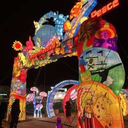 Woodside Square - Love and Peace International Themed Lantern Festival/World of Lights
