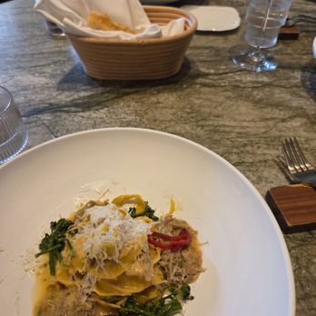Le Jardinier - French Near Me - New York, New York