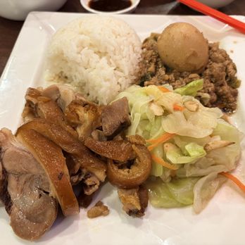 Taiwan Cafe - Pork knuckles with rice - Chinese Near Me - Milpitas, California Taiwan Cafe - Pork knuckles with rice - Chinese Near Me - Milpitas, California