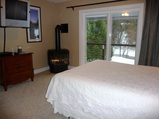Yosemite Lodging at Big Creek Inn B&B by null