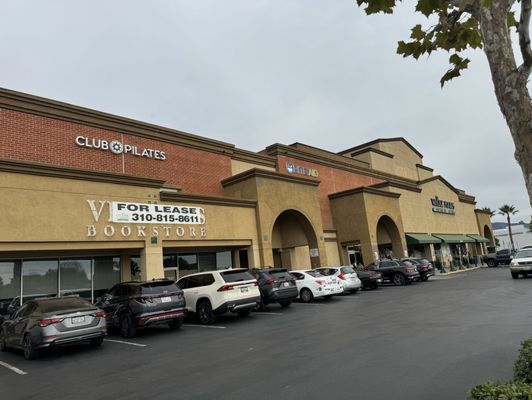 Whole Foods Market by null