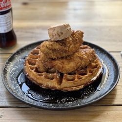 Cali Alley - Fried Chicken & Waffle
