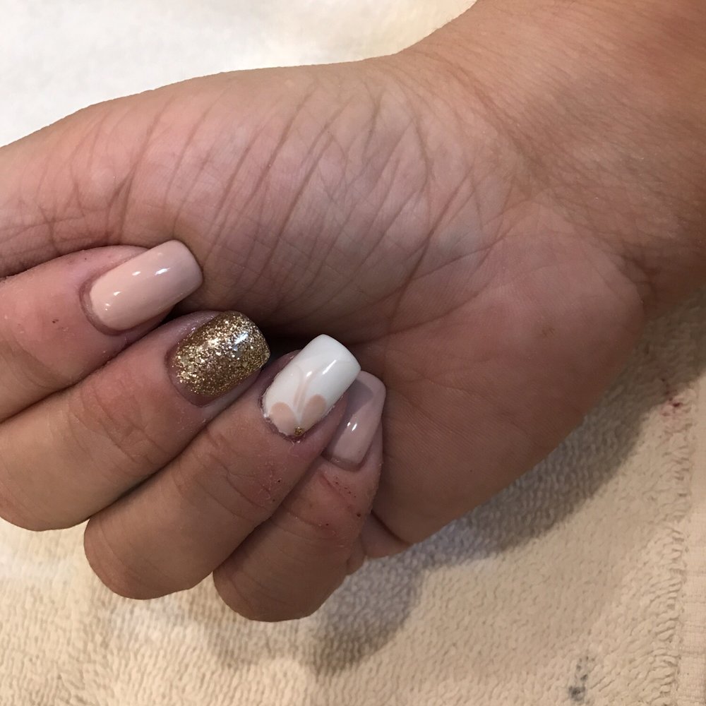 Lucy Nails & Spa - Nail Salons Near Me - Chico, California