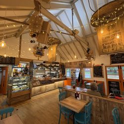 Riverside Cafe