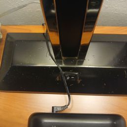Scratches on lamp base. Scratches on lamp base.