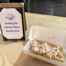Lobster Roll 6oz Lobster Roll 6oz