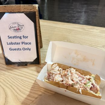 Lobster Place - Lobster Roll 6oz - Seafood Markets Near Me - New York, New York Lobster Place - Lobster Roll 6oz - Seafood Markets Near Me - New York, New York