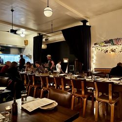Fox and Pearl - Upper dining room