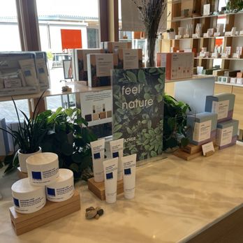 Lather - Cosmetics & Beauty Supply Near Me - Phoenix, Arizona