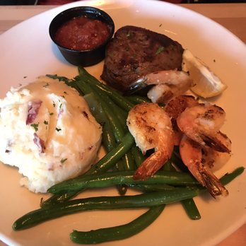 Oceans & Ale - Seafood Near Me - Williamsburg, Virginia Oceans & Ale - Seafood Near Me - Williamsburg, Virginia