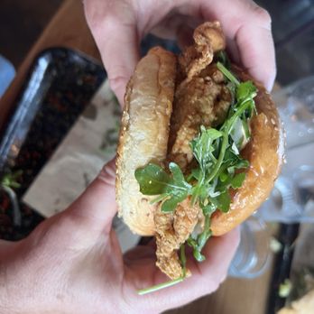 Joinery - Crispy Fried Chicken Sandwich - American Near Me - Sausalito, California Joinery - Crispy Fried Chicken Sandwich - American Near Me - Sausalito, California