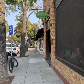 Tellus Coffee - Storefront - Coffee Roasteries Near Me - Walnut Creek, California