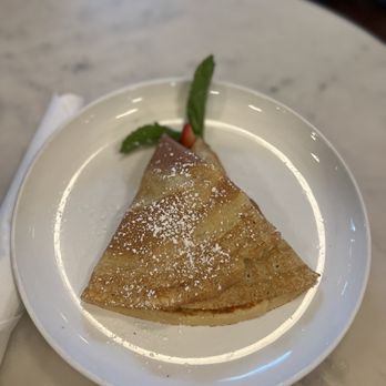 Fontaine - Bella Crepe - Creperies Near Me - Alexandria, Virginia Fontaine - Bella Crepe - Creperies Near Me - Alexandria, Virginia