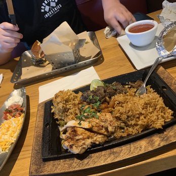 Chili's - Chicken steak & shrimp fajitas. - Tex-Mex Near Me - La Place, Louisiana Chili's - Chicken steak & shrimp fajitas. - Tex-Mex Near Me - La Place, Louisiana