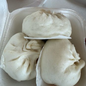 Yi Long Chinese - Bbq pork baos - Chinese Near Me - Sacramento, California