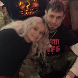 Beacon RV Park - Shaun and his daughter at Christmas