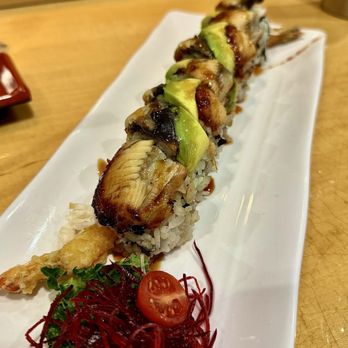 Ramen Mura - Crunchy dragon roll - Ramen Near Me - Stanton, California