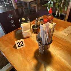 Rollz Vietnamese