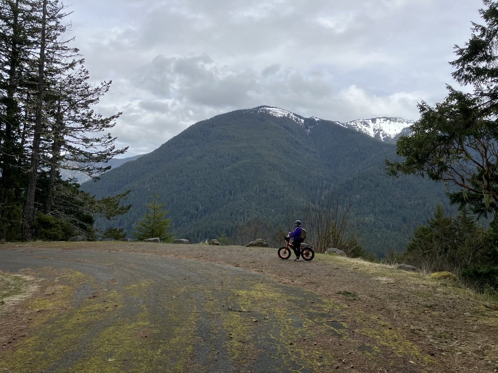 Elwha eBike Adventures Logo