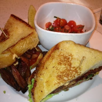 Eat. - BLT with tomato salad - New American Near Me - Las Vegas, Nevada