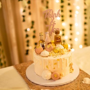 Sussy's Cakes - Love - Custom Cakes Near Me Sussy's Cakes - Love - Custom Cakes Near Me