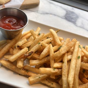 Gray Tavern - House Fries - Breakfast & Brunch Near Me - Los Angeles, California Gray Tavern - House Fries - Breakfast & Brunch Near Me - Los Angeles, California