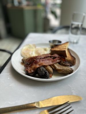 Venteux Brasserie, Cafe & Oyster Bar by null