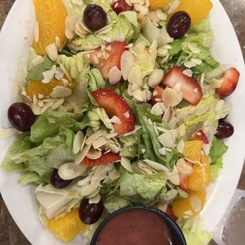 TooJay’s Deli * Bakery * Restaurant - Strawberry Citrus Salad - Delis Near Me - Orlando, Florida TooJay’s Deli * Bakery * Restaurant - Strawberry Citrus Salad - Delis Near Me - Orlando, Florida