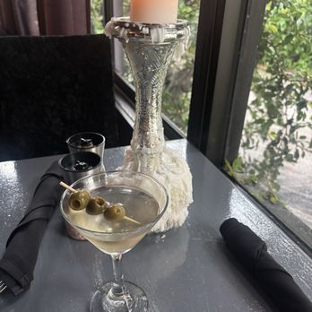 Martini's Organic - Dirty martini - Seafood Near Me - South Daytona, Florida