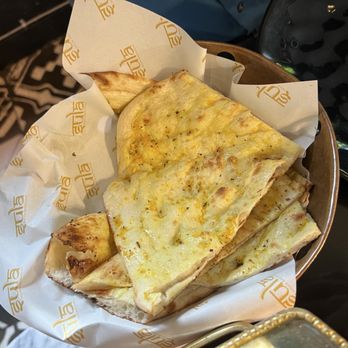 Sula Indian Restaurant - Garlic naan - Indian Near Me - Vancouver, British Columbia Sula Indian Restaurant - Garlic naan - Indian Near Me - Vancouver, British Columbia