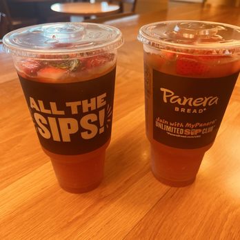 Panera Bread - Strawberry Basil Fresca. - Salad Near Me - Vallejo, California